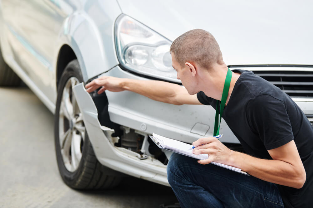 szkoda całkowita z OC i AC