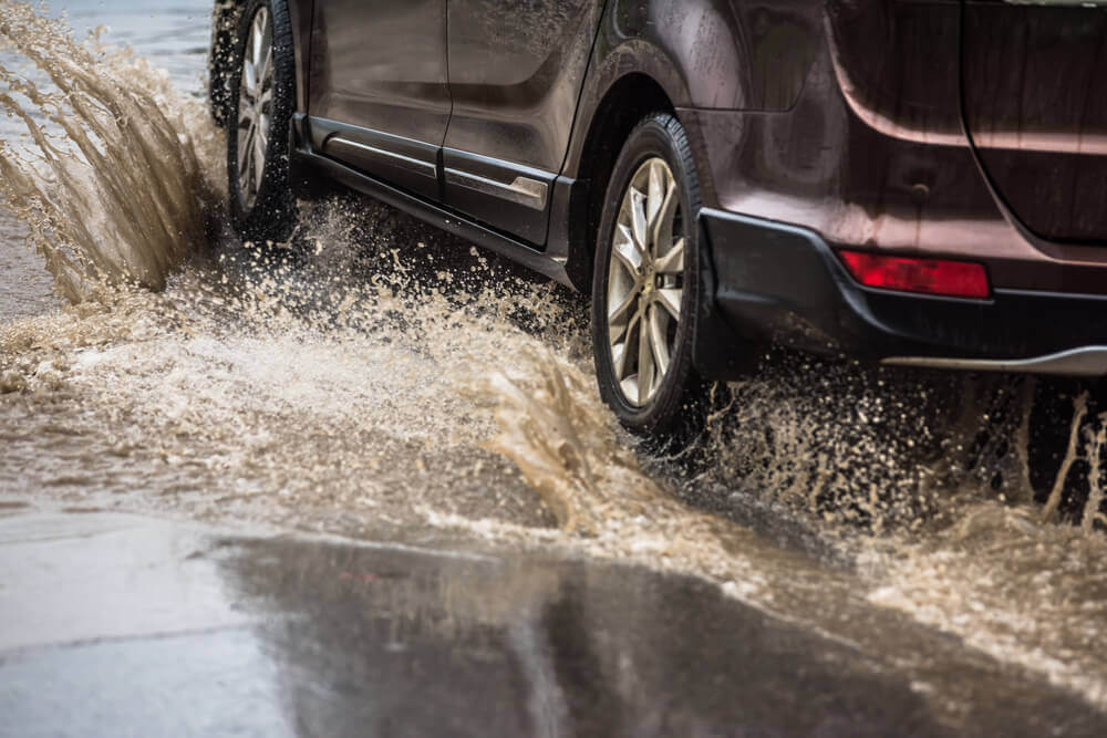 Szkoda całkowita AC – zalany samochód