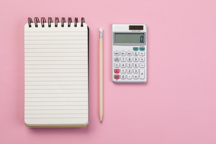 Jak znaleźć korzystne ubezpieczenie OC/AC w Rzeszowie?