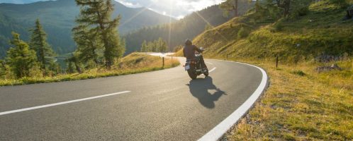 Winiety na motocykle – w jakich krajach są obowiązkowe?